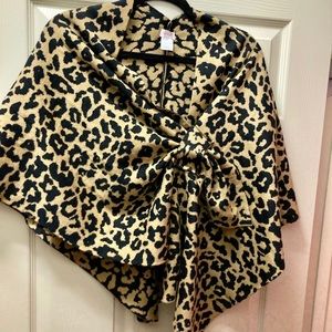 Leopard Wrap